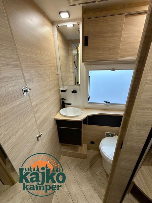 Wynajem Kampera 5 Osobowy ,Wersja Zimowa , 2025r Chausson Etapline 720