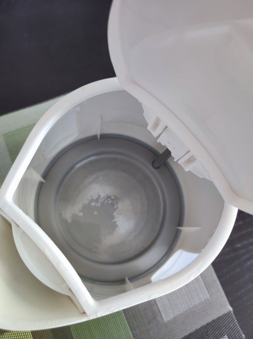 Електричний чайник Tefal
