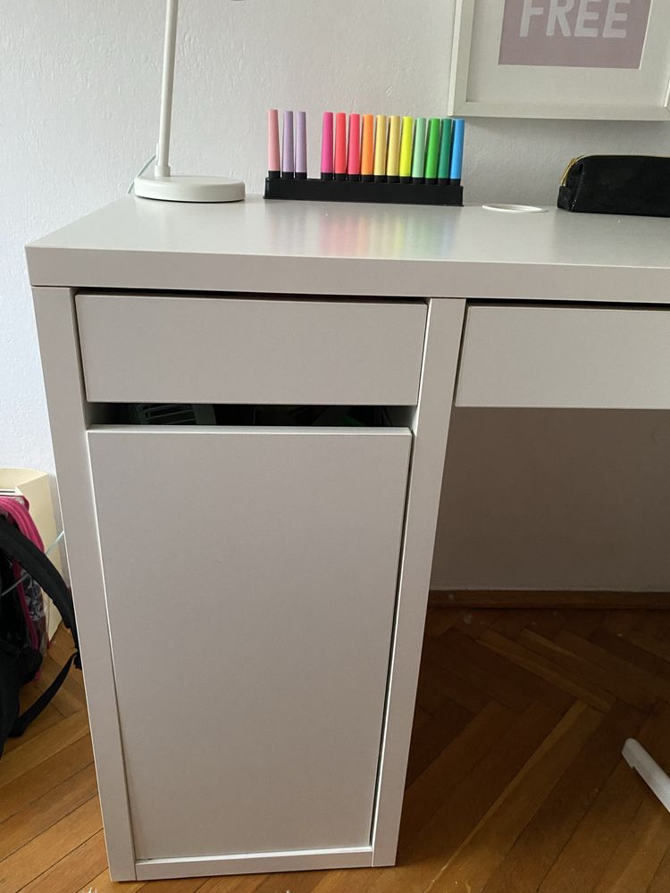 Ikea biurko białe