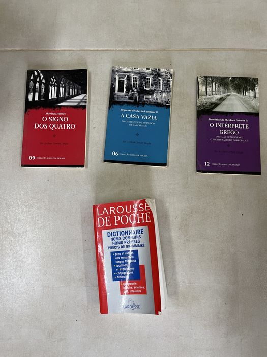 Variaedades de livros ( ler legenda)