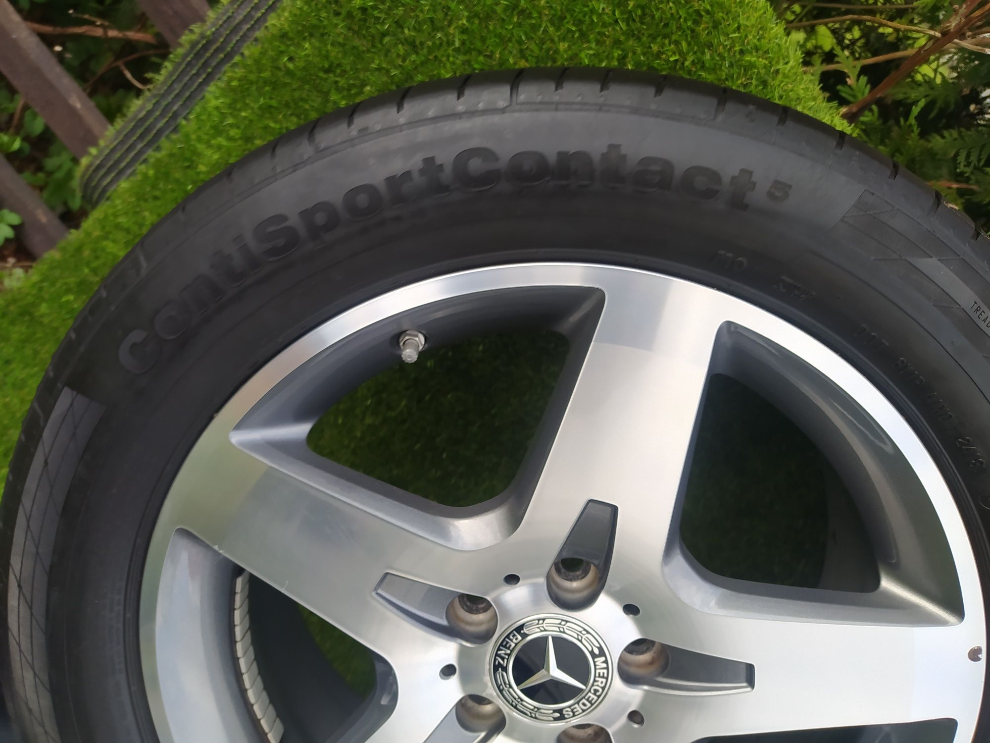 Felgi koła Mercedes GLA 235/50 R18