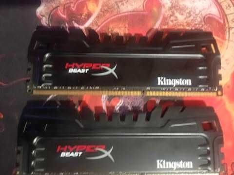 Pamięci RAM DDR3 HyperX8 8x2 GB 2133 CL1