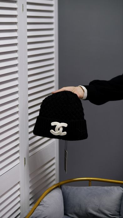Шапка chanel шанель