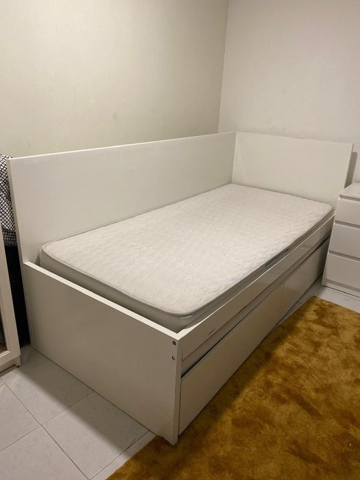 Cama solteiro, 2 gavetões (arrumação)