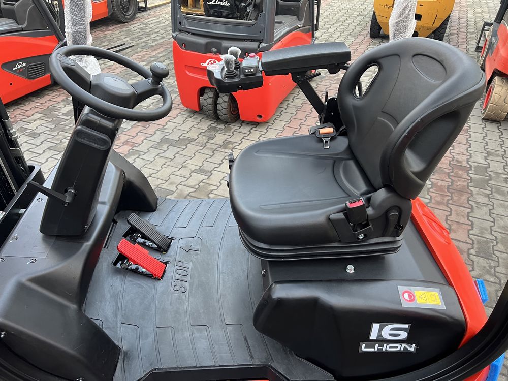 Навантажувач електричний новий EP TDL161, 4.8м., 1.6т. Li-Ion