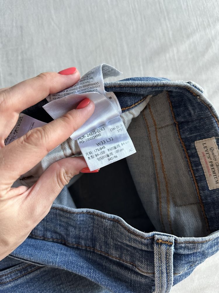 Jeansy Levi’s 519 W33 L32