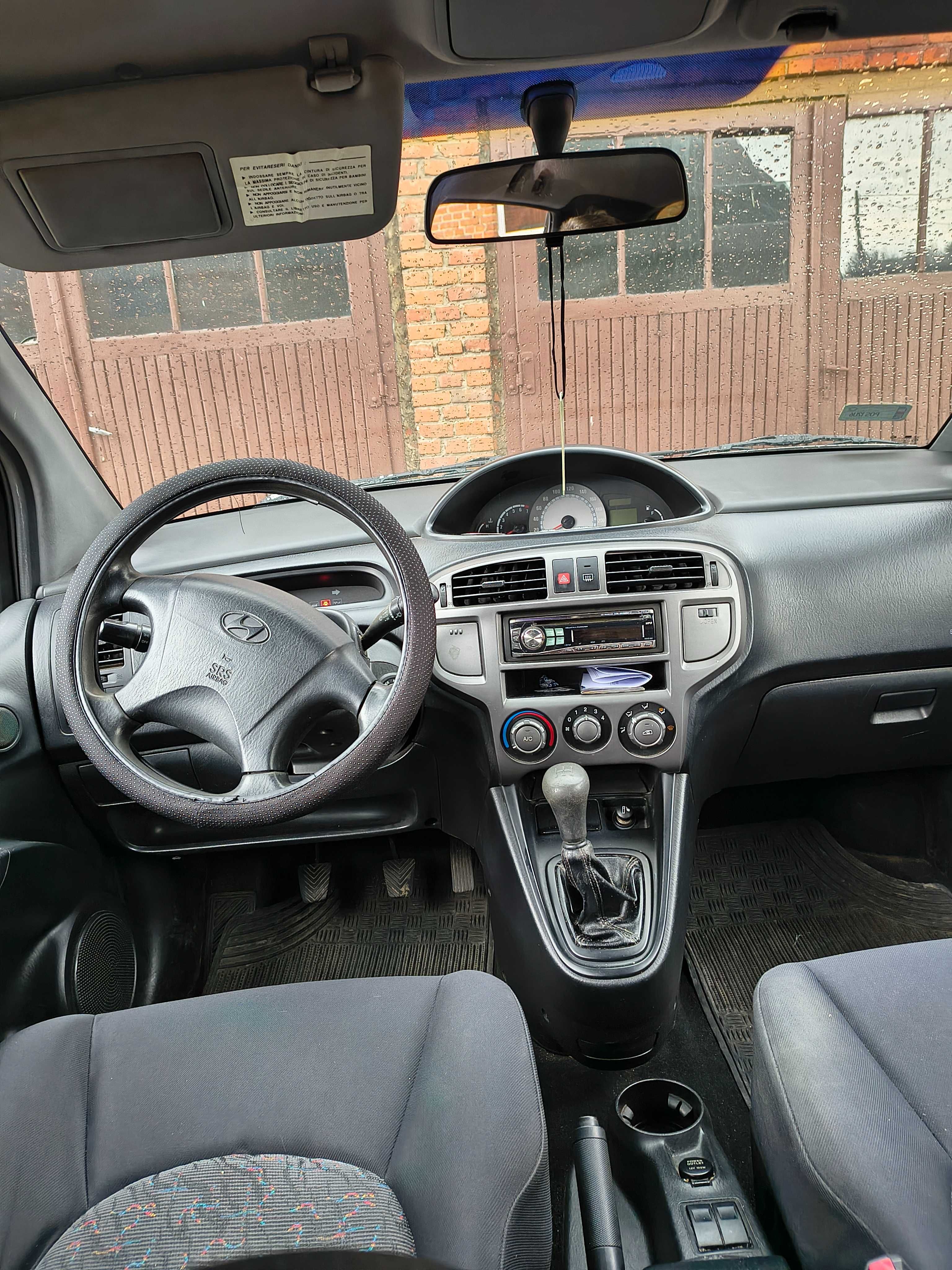 sprzedam samochód osobowy Hyundai Matrix