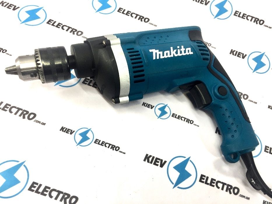 Ударная дрель Makita HP 1630 ( Макита ) Набор инструмента, Румыния