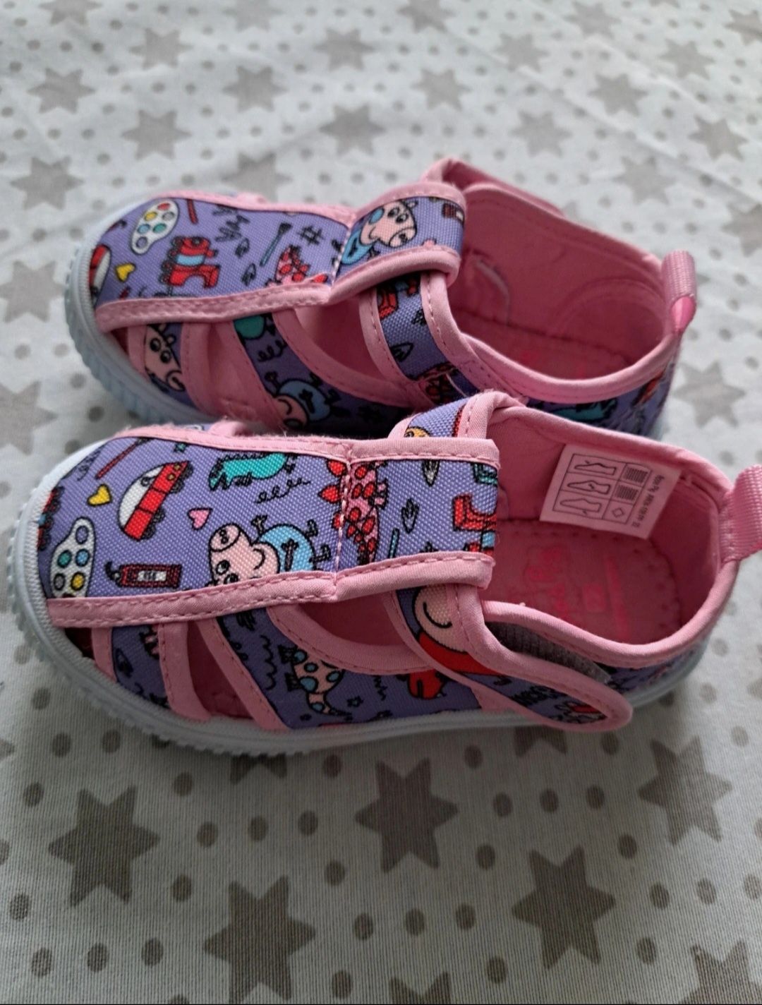 Kapcie Peppa Pig rozmiar 22, CCC