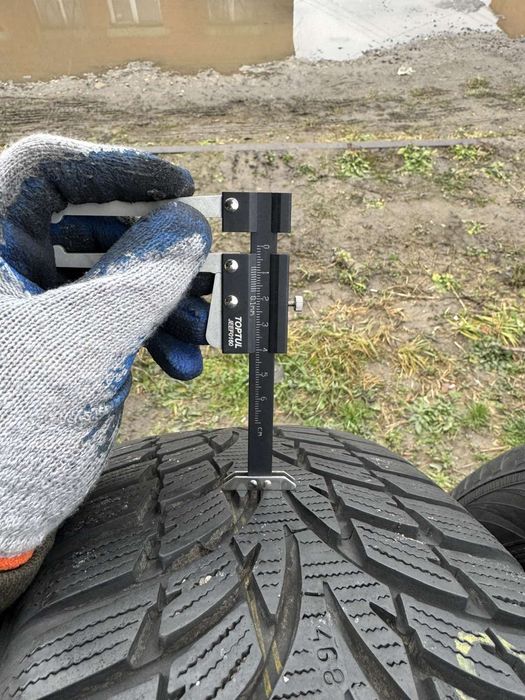 Зимові шини Nokian 205/55 R16