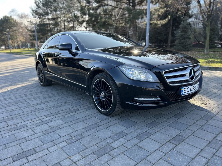 Mercedes-Benz CLS-Class целый не мотанный