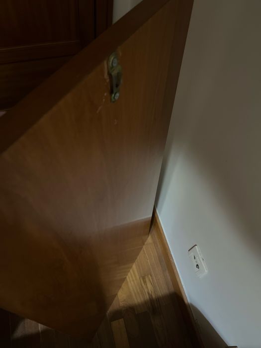 Espelho de cristal com madeira maciça