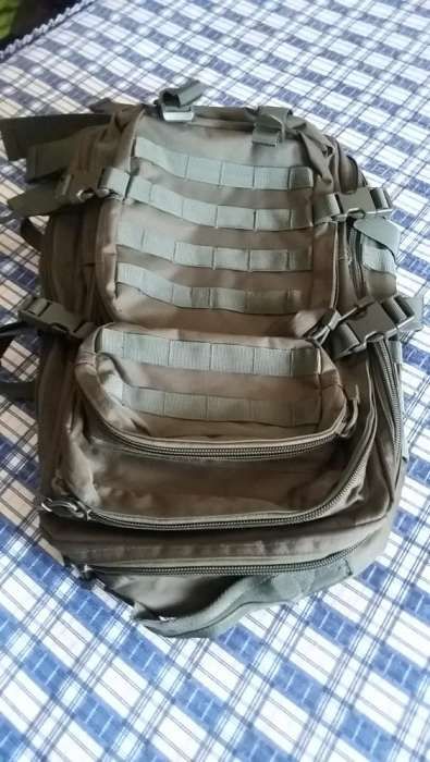 Mochila Mil-tec, nova, modelo 25l