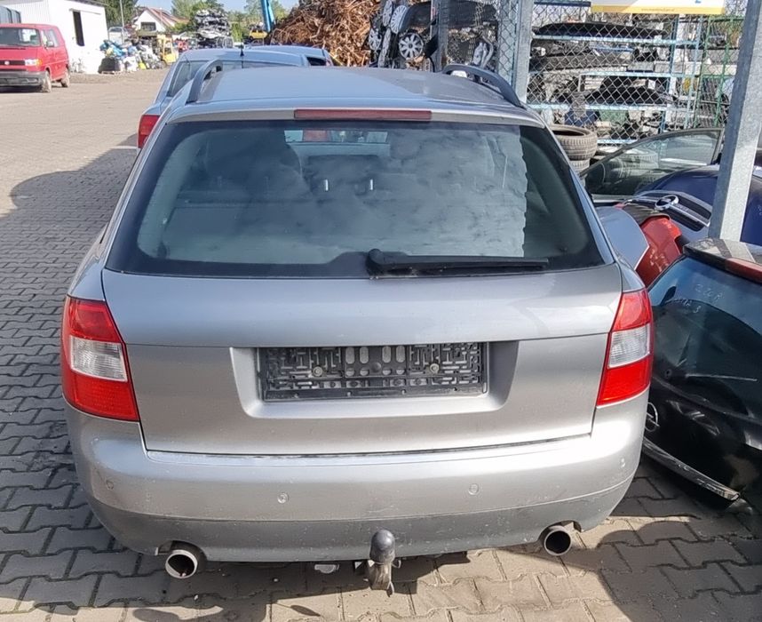 Klapa Audi A4 B6 LY7Q malyszowka zderzak lampa maska drzwi
