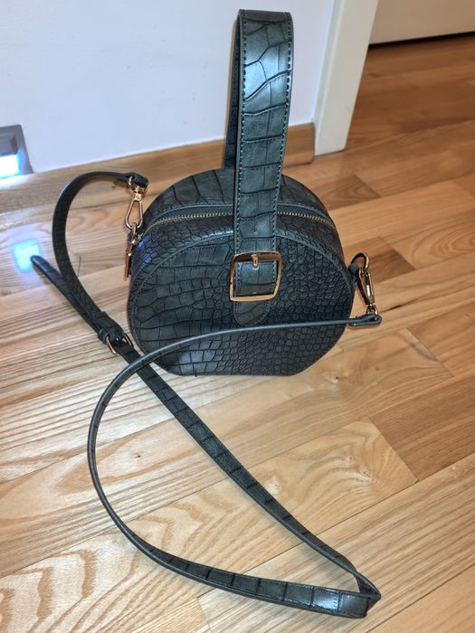 Torebka damska kuferek