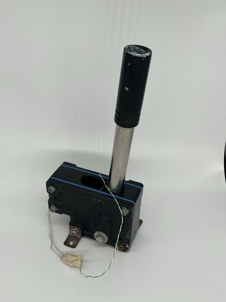Vendo travão de mão e caixa logitech g27(ler descrição)