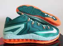 Nike LeBron 11 Low Air Max (10.5US • 28.5• 44.5) Biscayne