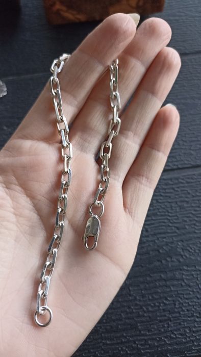 Срібні браслети чоловічі