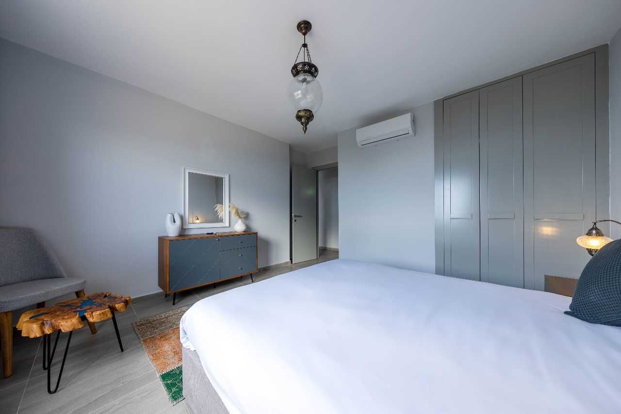Квартира 221м2/пентхаус 3+1 терраса на крыше джакузи летняя кухня Кипр