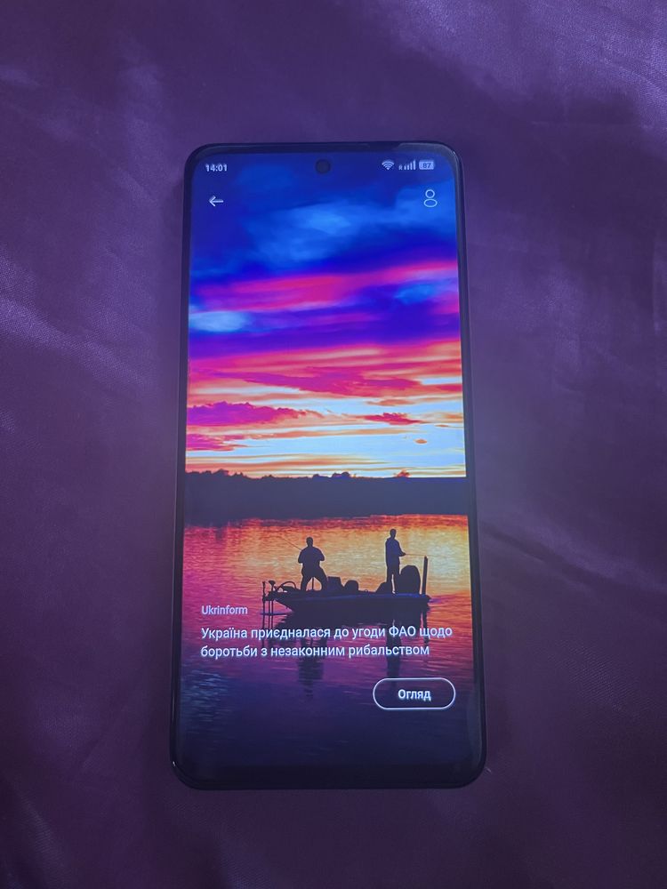 Продам смартфон Realme c55 256gb