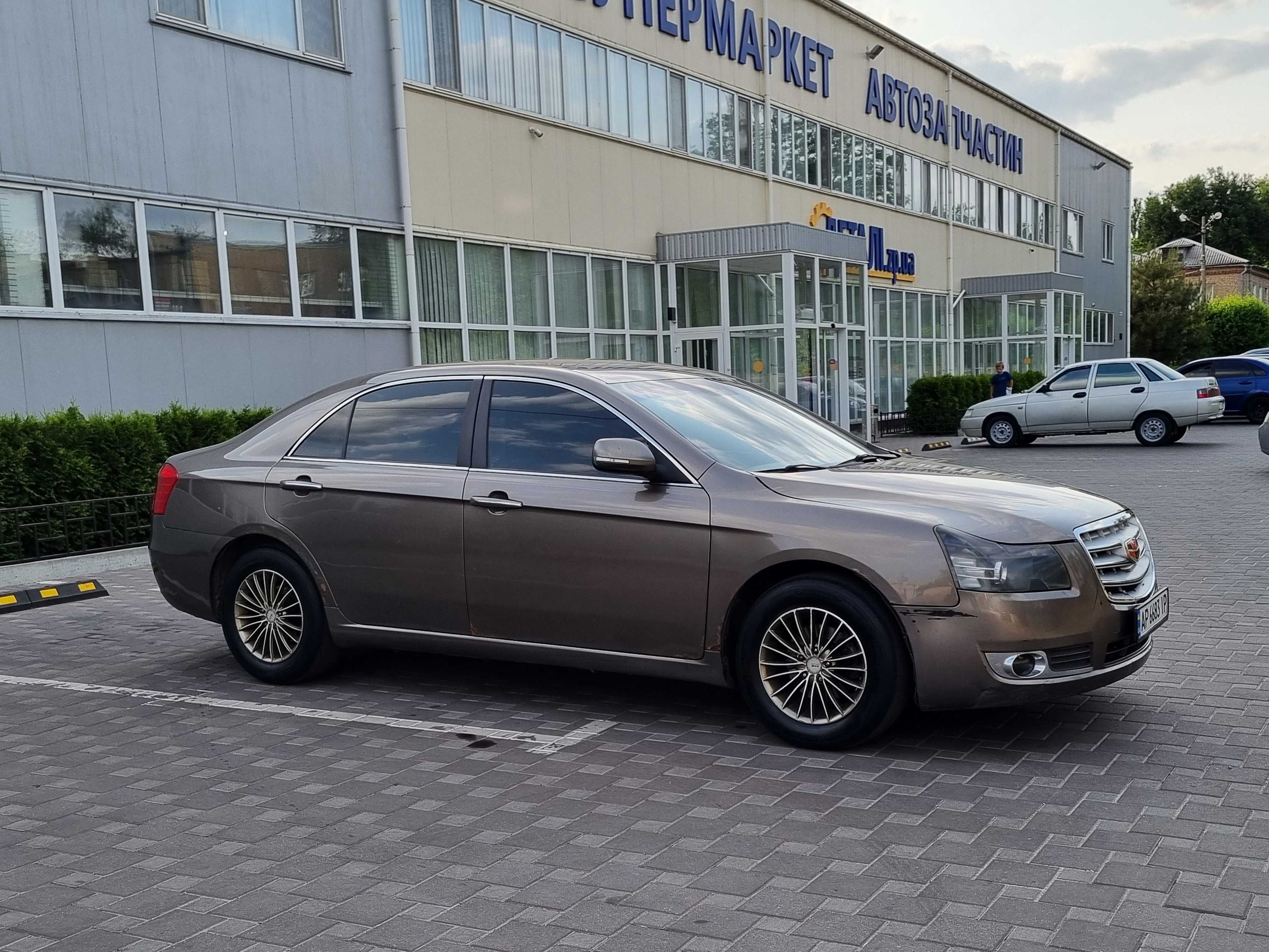 Geely Emgrand 8 (EC8) 2013 рік 2.4 АТ