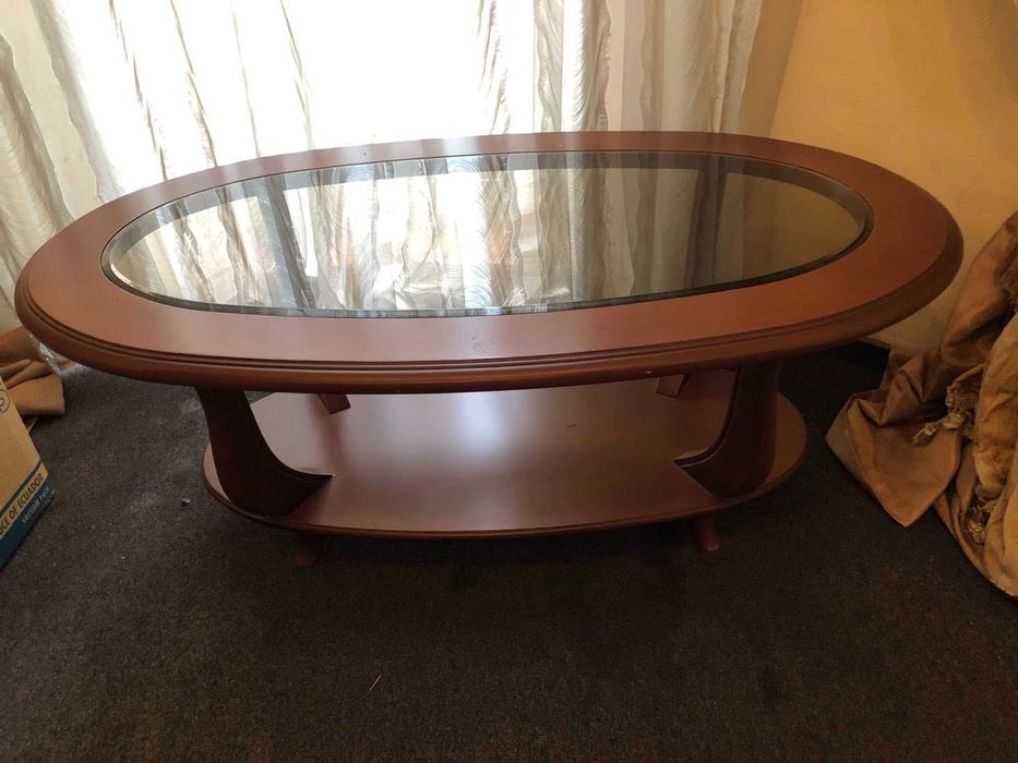 Столик журнальний дерев`яний зі склом м Рівне