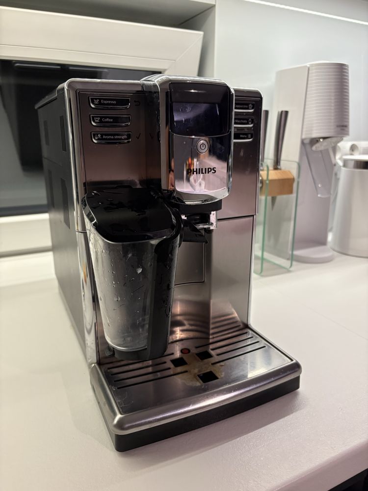 Ekspres Philips Lattego 100% sprawny