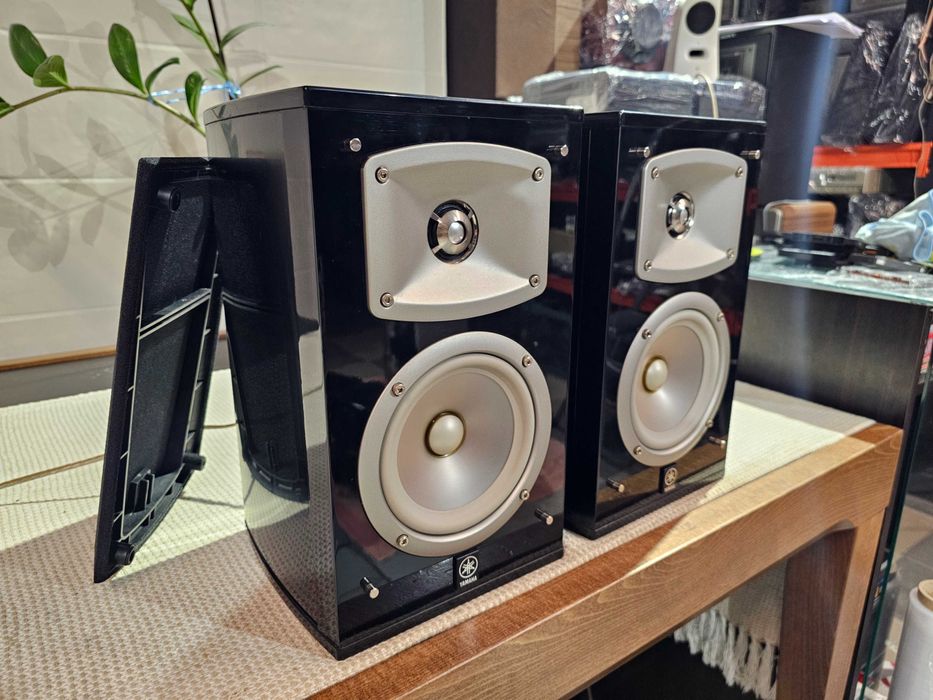 Акустика Yamaha NS-333 Black