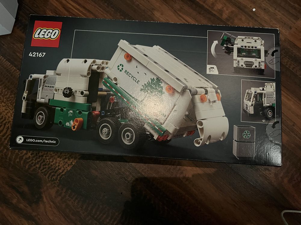 Лего Lego technic 8+ оригінал сміттєвоз. Новий! Терміново!