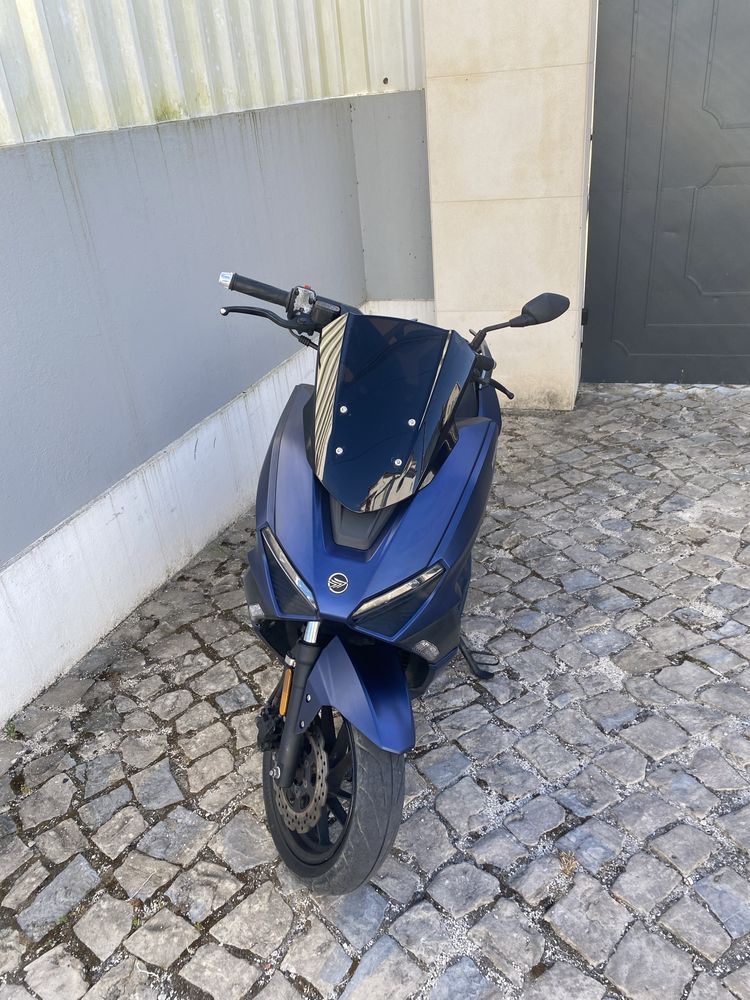 Keeway scooter 125