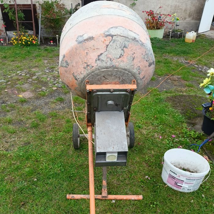 Sprzedam betoniarkę