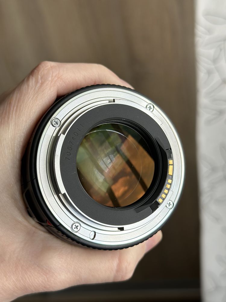 Canon EF 85mm f/1.8 об’єктив +захисне скло Marumi