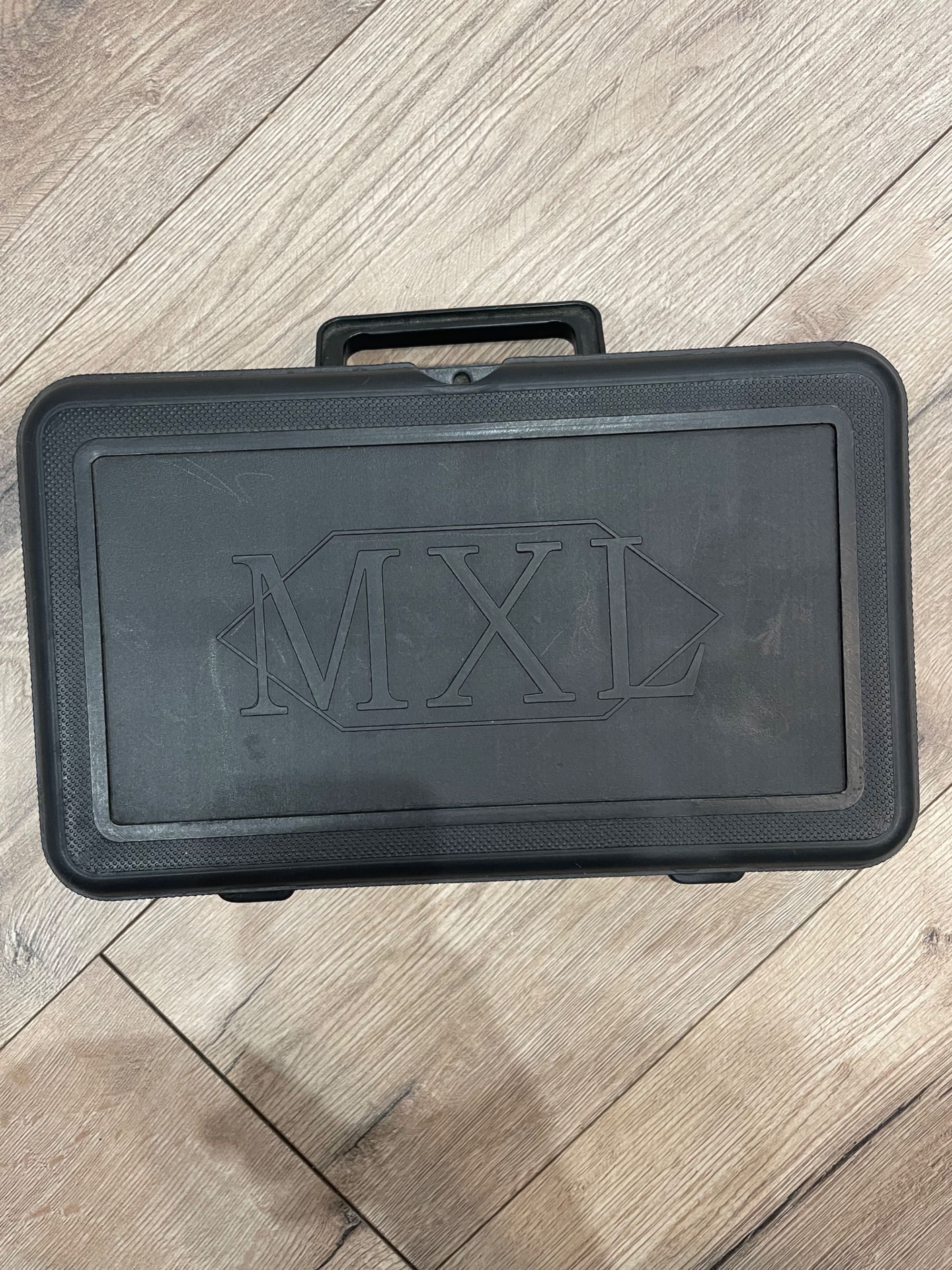 Mikrofon pojemnościowy MXL 990s