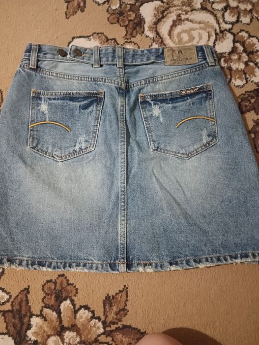 Продам джинсовую юбку.