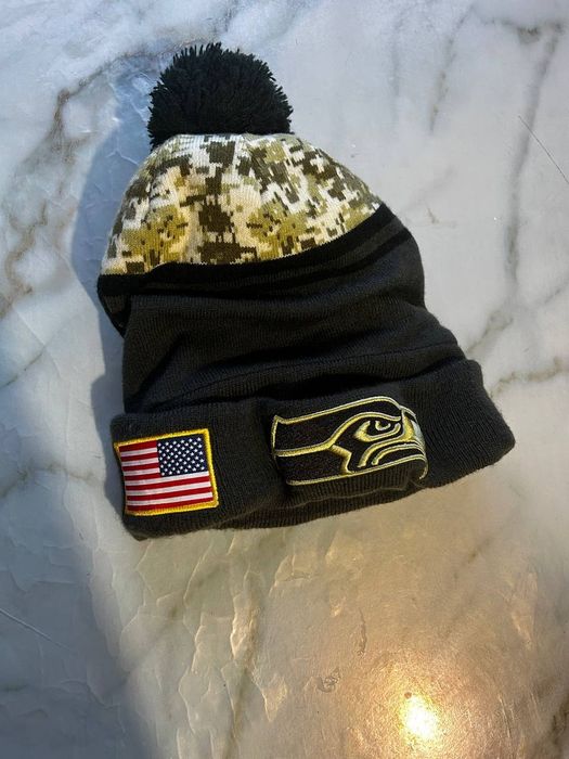 вязаная шапка New Era Seattle Seahawks 2016 Salute to Service Sport