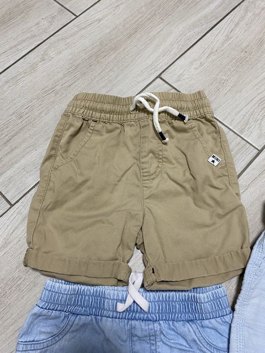 Шорти на хлопчика дві пари 50 грн