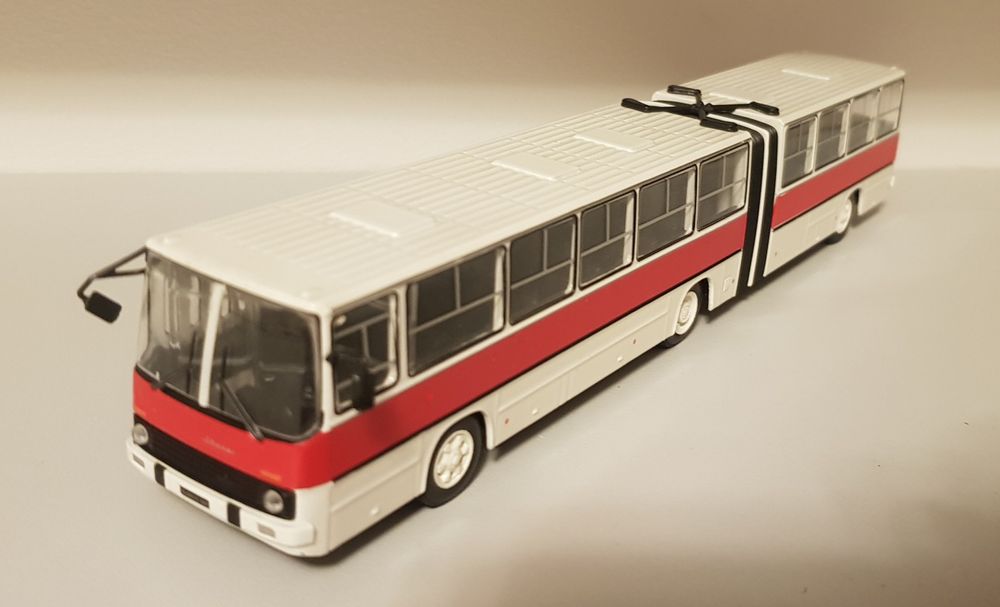 Ikarus 280 Przegubowy Autobus 1:72 kultowy model samochodu