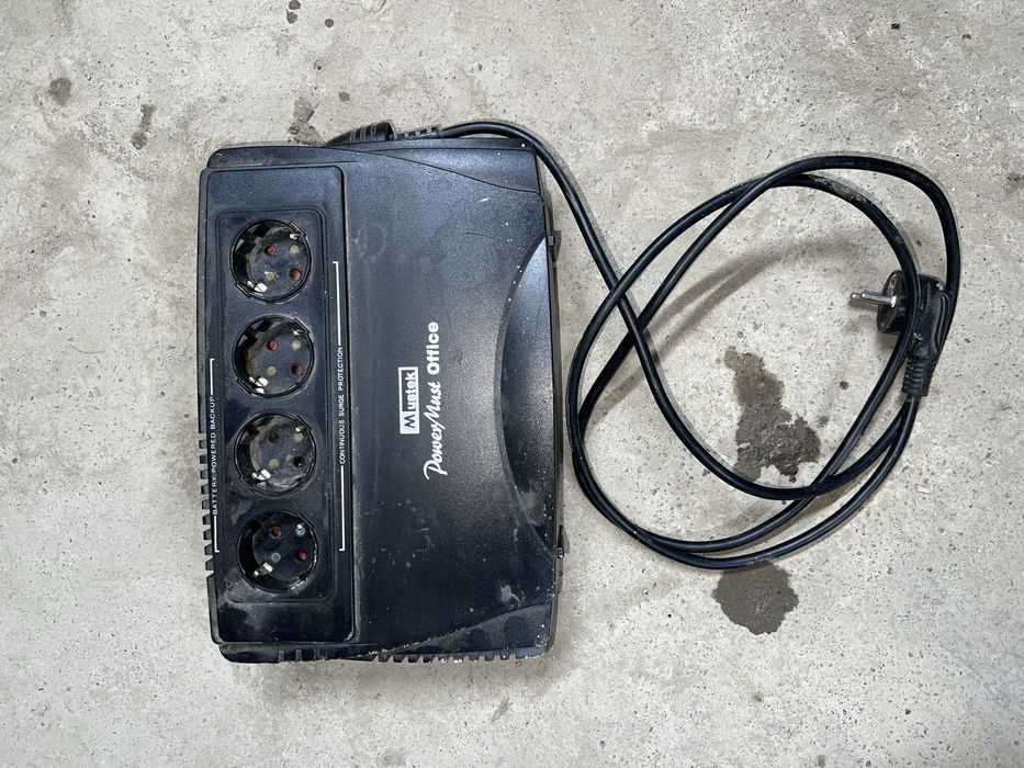 Продам джерело безперебійного живлення ( УПС ) Mustek 390w
