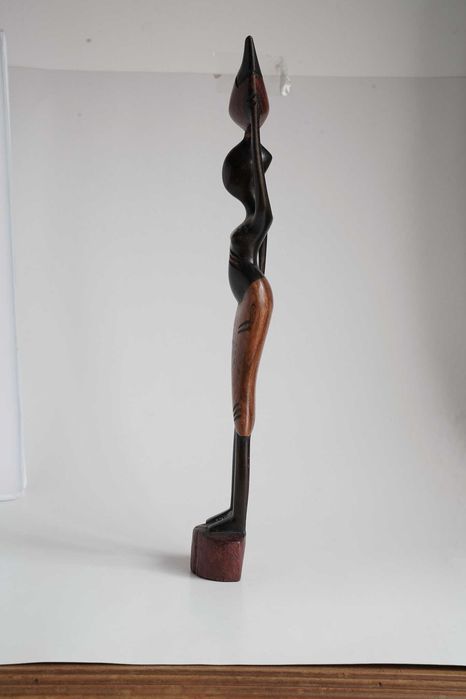 Várias peças em madeira