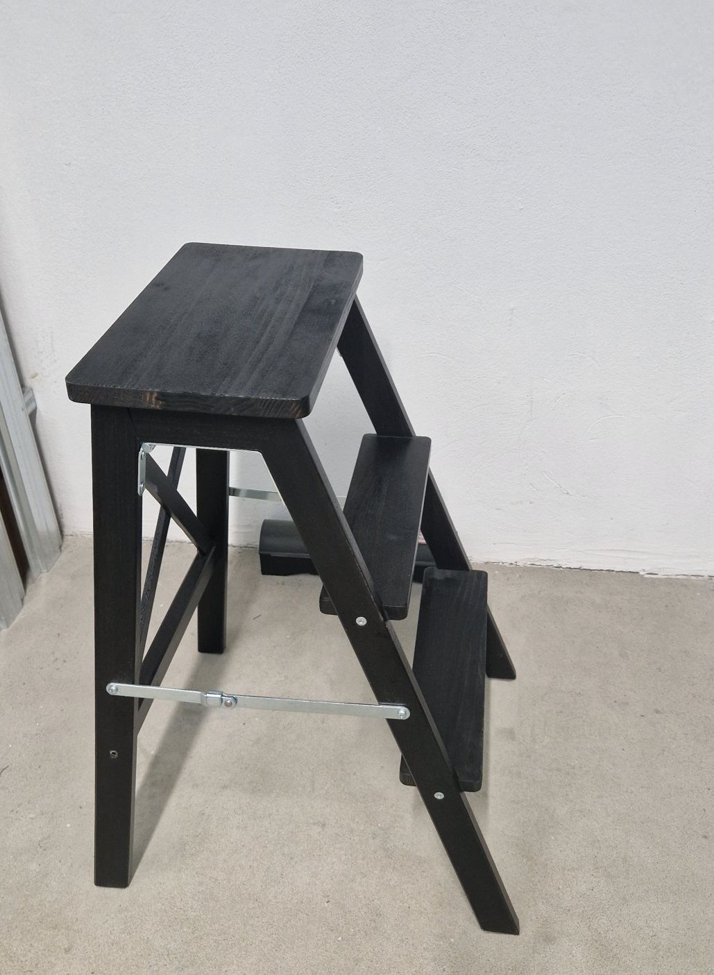 Stołek Bekvam Ikea