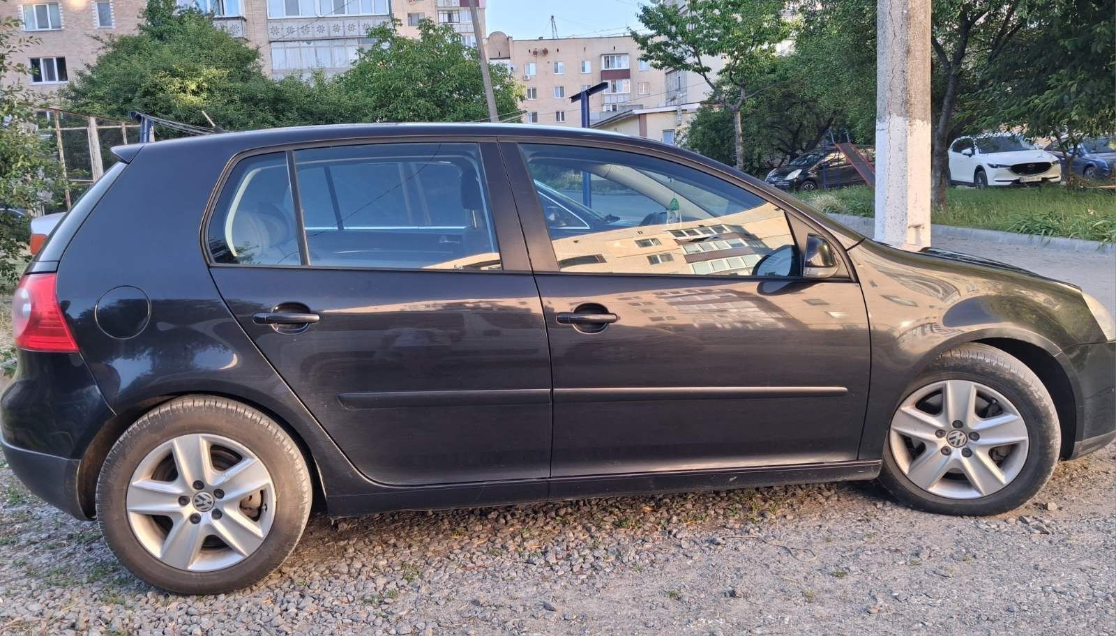 Продам Вольцваген гольф 5