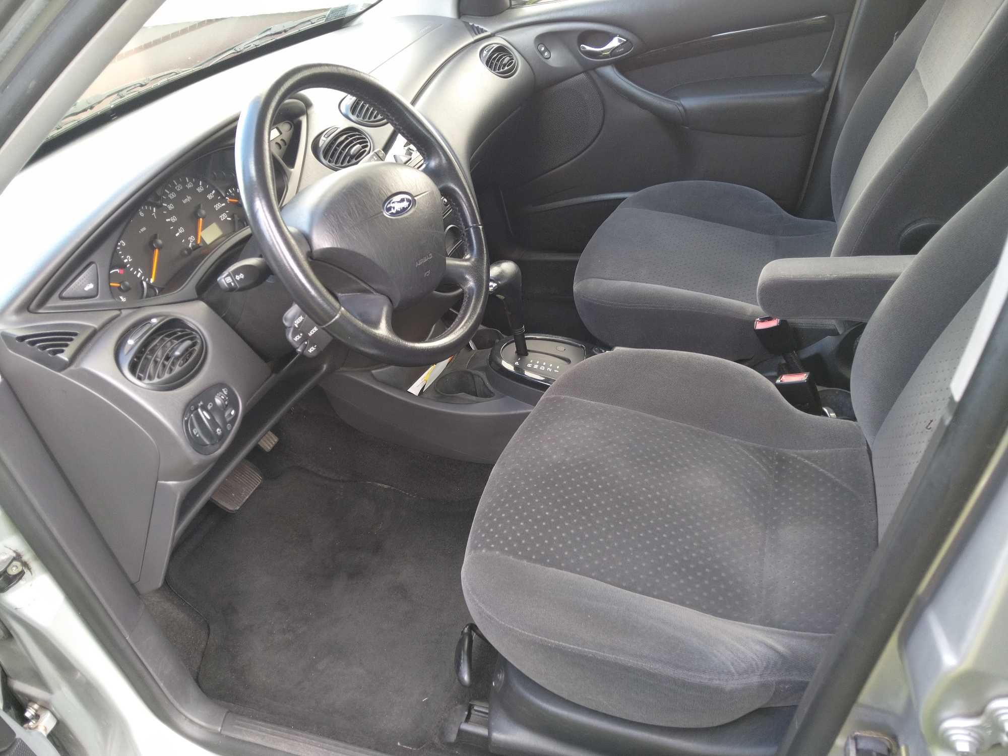 FORD FOCUS 2003 2.0 130KM automat
