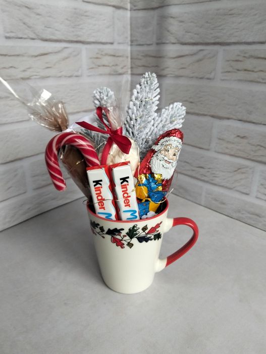 Чашка з смаколиками