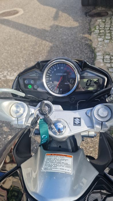 Suzuki Inazuma 250cc