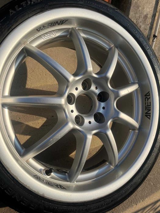 Jantes Antera 17" 5x100 com pneus 205/50 R17