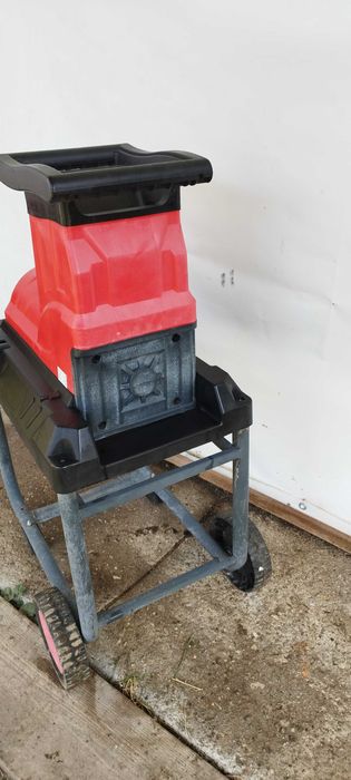 Rozdrabniacz rębak do gałęzi Frezowy 4,5 cm 2800 w + gratisy