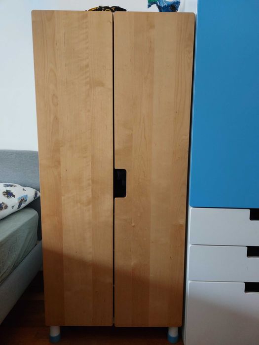 Mobiliário de quarto de jovem