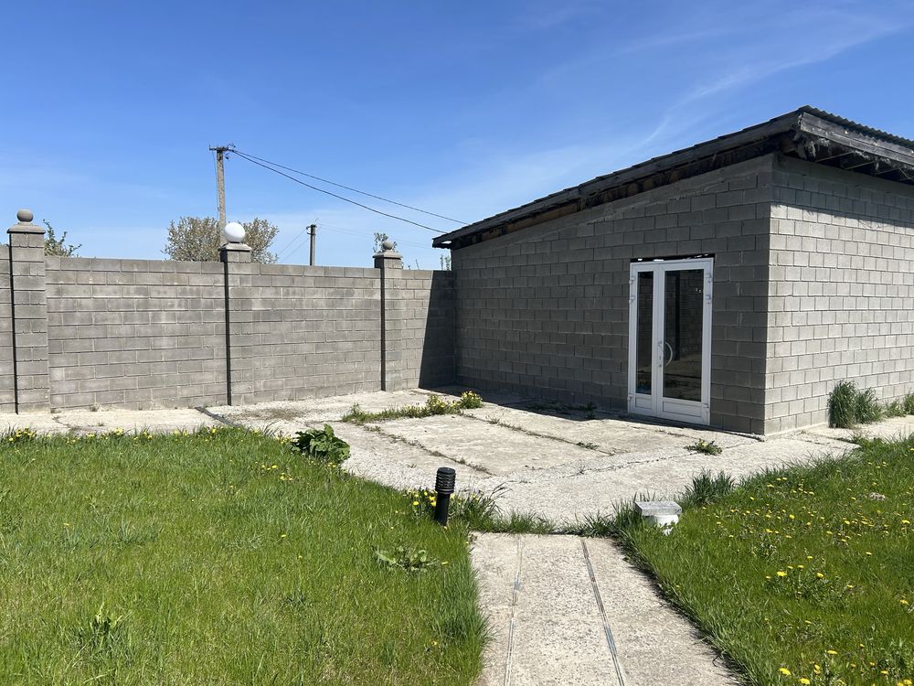 Продаж будинку село Радиславка