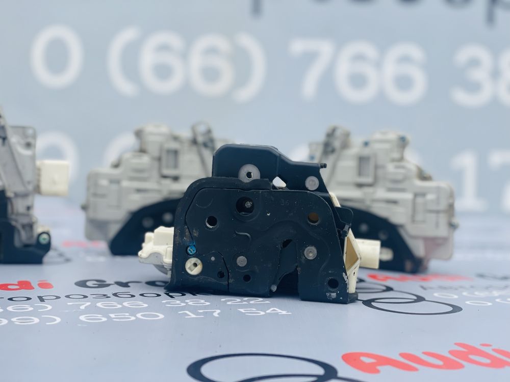 Замок Дверей Передні Задні Audi A4 B7 Розборка Ауді Шрот