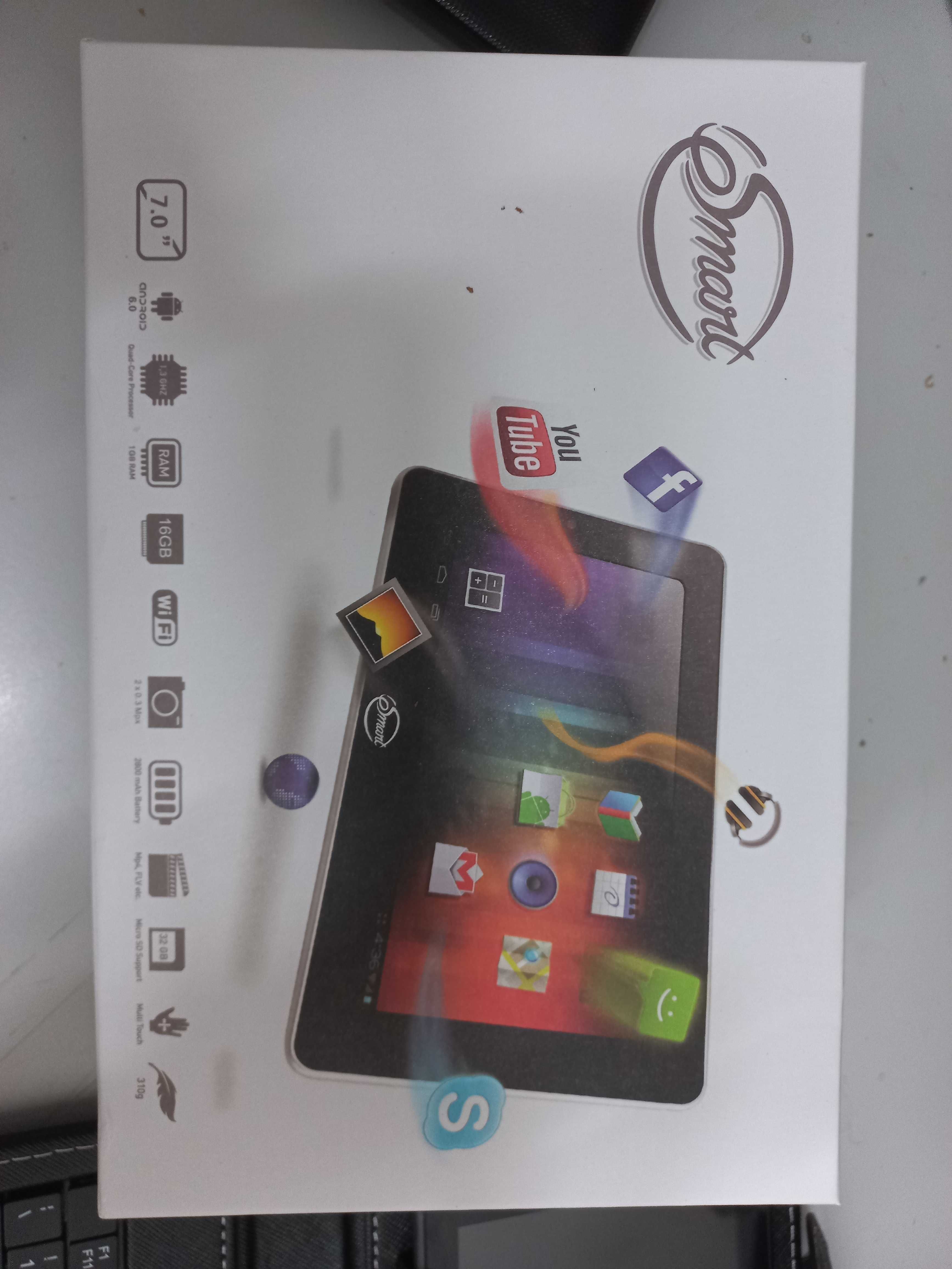 Tablete novo  na caixa smart